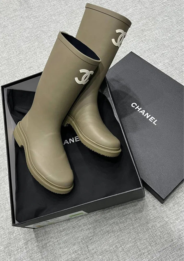 Botte chanel